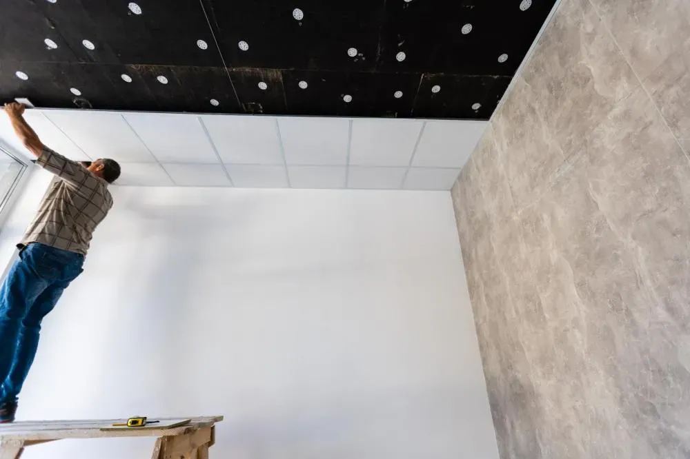 Plafond acoustique